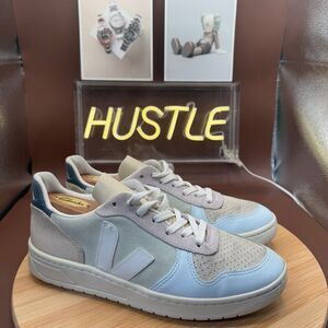 VEJA V-10 SUEDE JADE WHITE MULTICOLOR WOMENS SZ 8